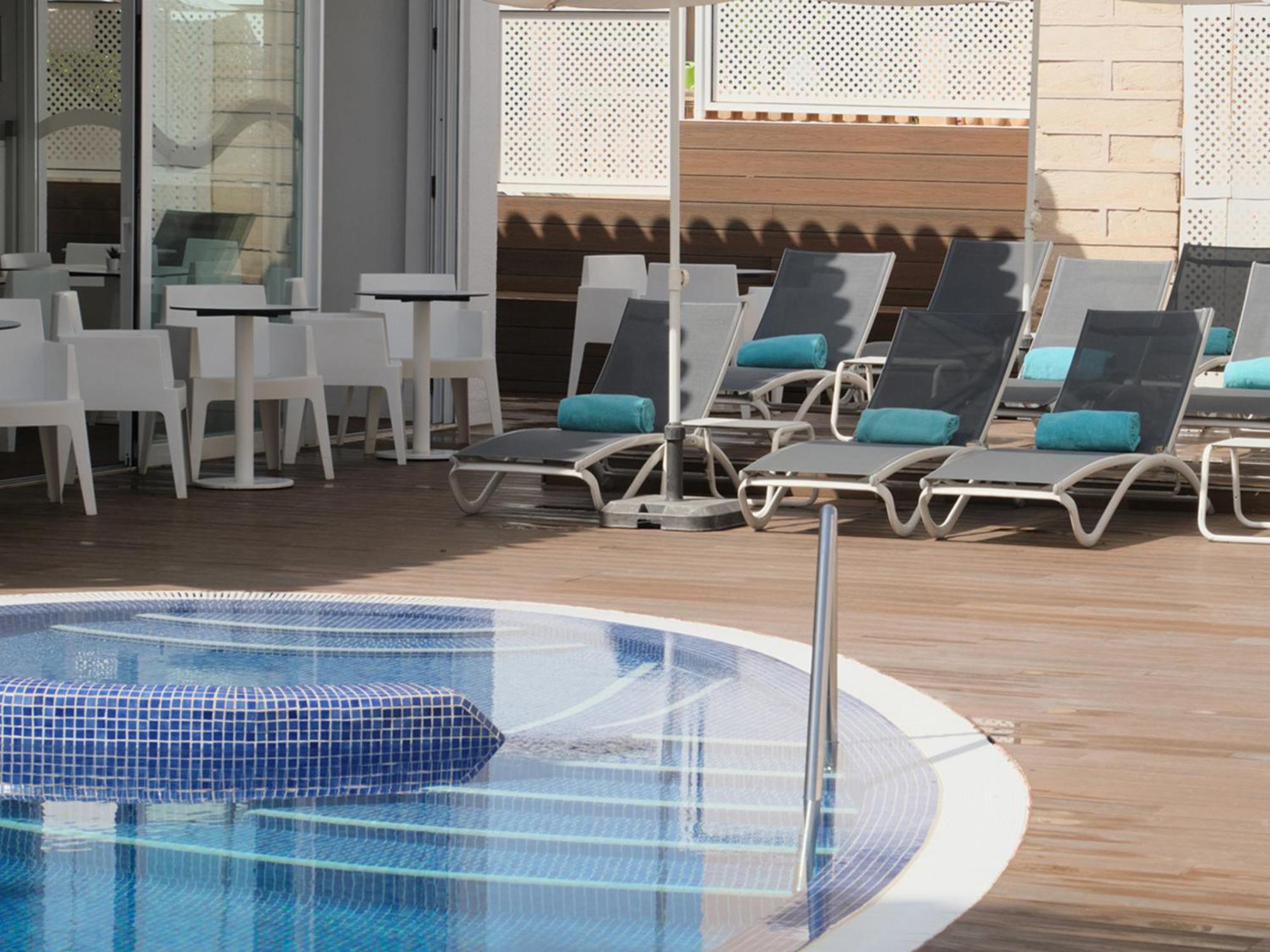 Standard Double or Twin Room Balcony