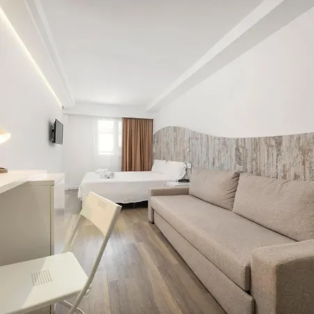 Welikehotel Triton Beach-3